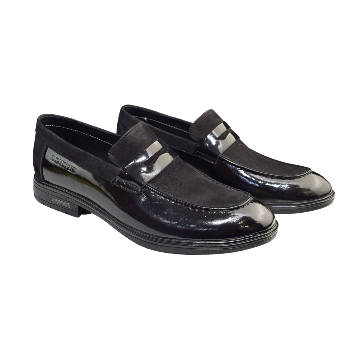 حذاء كلاسيك لماع في شمواة -كود 1884